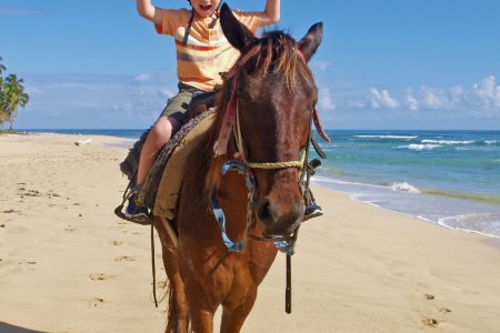 Paseo a Caballo con playa Macao