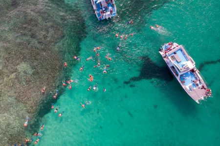 Tour Medio Dia en Punta Cana a Ojos Indígenas y Paseo en Catamarán